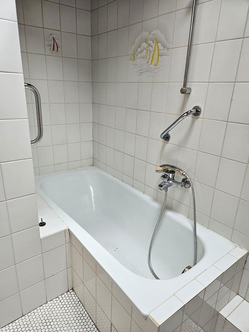 Prodej domu 206 m², pozemek 280 m², Ludwigshafen, Porýní-Falc Prodej domu 206 m², pozemek 280 m², Ludwigshafen, Porýní-Falc