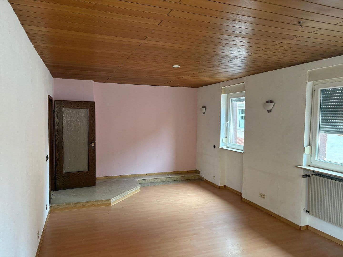 Prodej domu 206 m², pozemek 280 m², Ludwigshafen, Porýní-Falc Prodej domu 206 m², pozemek 280 m², Ludwigshafen, Porýní-Falc