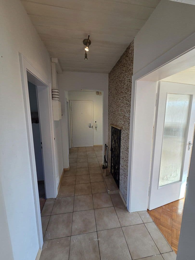 Pronájem bytu 3+1 72 m², Lauterburgstr. 11a, Coburg, Bavorsko Pronájem bytu 3+1 72 m², Lauterburgstr. 11a, Coburg, Bavorsko