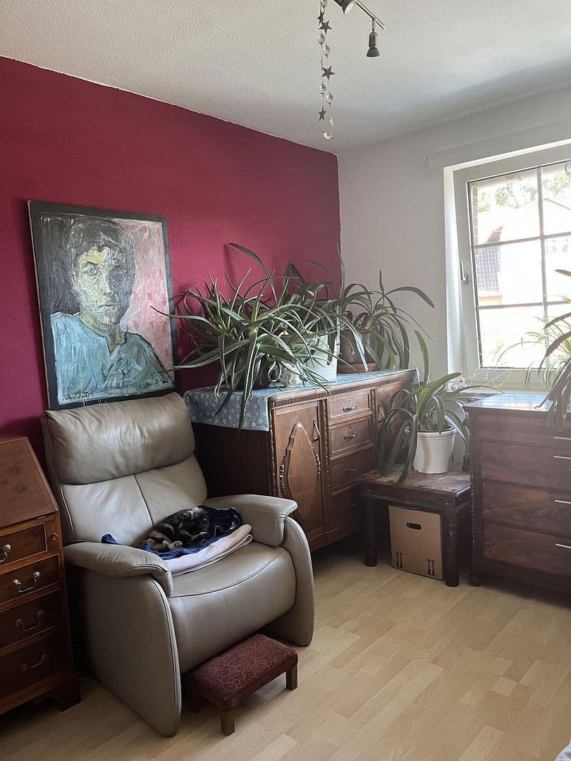 Prodej domu 130 m², pozemek 335 m², Lehrte, Dolní Sasko Prodej domu 130 m², pozemek 335 m², Lehrte, Dolní Sasko