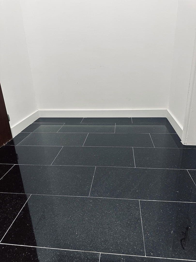 Prodej bytu 1+1 33 m², Garmischer Straße 16, Augsburg, Bavorsko Prodej bytu 1+1 33 m², Garmischer Straße 16, Augsburg, Bavorsko