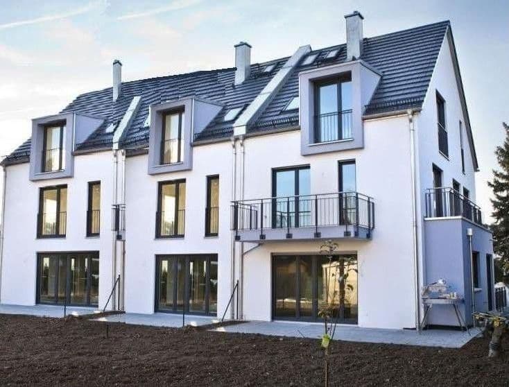 Prodej domu 145 m², pozemek 180 m², Neu-Ulm, Bavorsko Prodej domu 145 m², pozemek 180 m², Neu-Ulm, Bavorsko