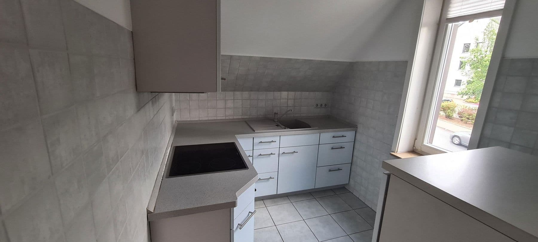 Pronájem bytu 4+1 88 m², Suhl, Durynsko Pronájem bytu 4+1 88 m², Suhl, Durynsko