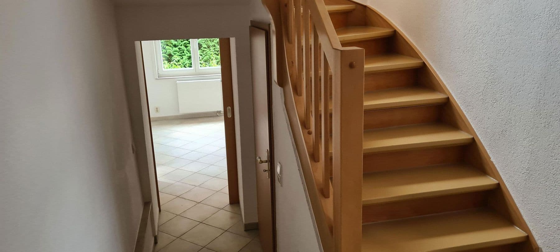 Pronájem bytu 4+1 88 m², Suhl, Durynsko Pronájem bytu 4+1 88 m², Suhl, Durynsko