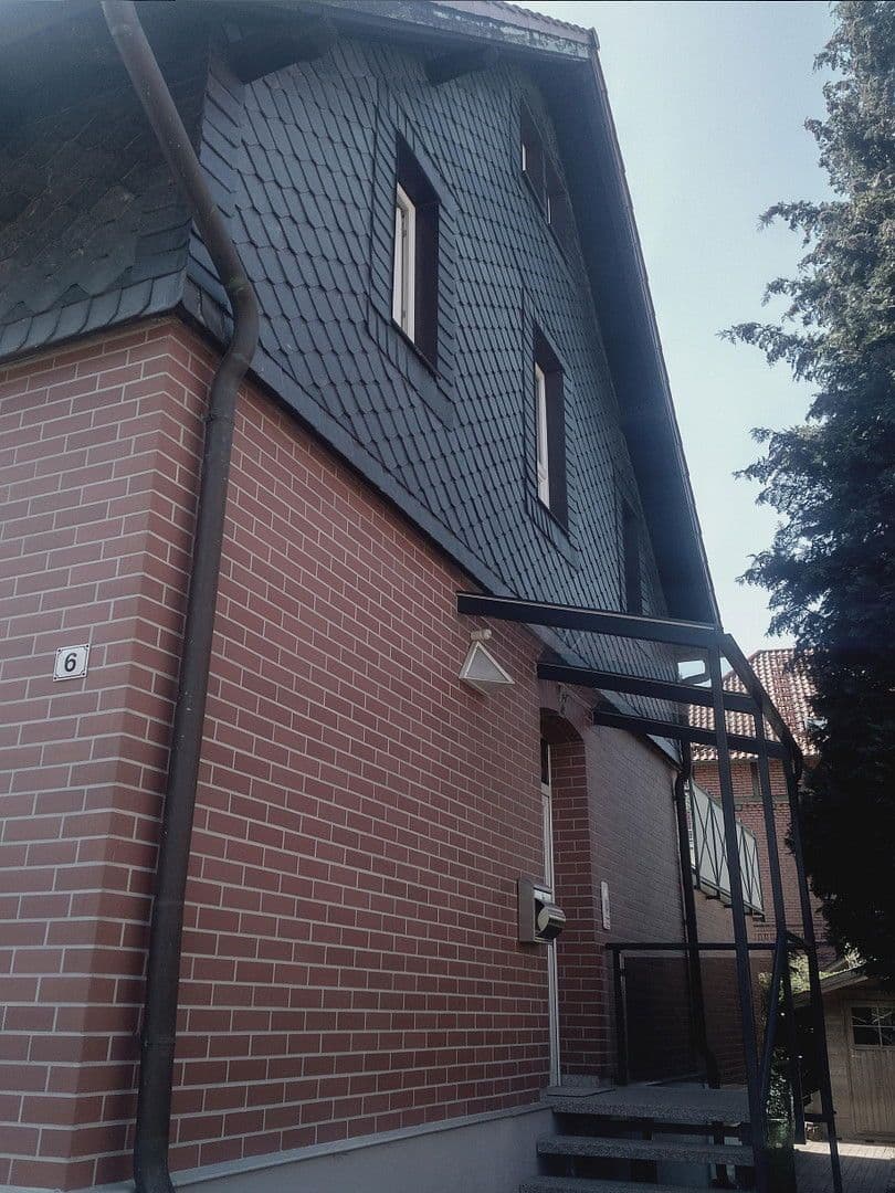 Pronájem bytu 4+1 88 m², Suhl, Durynsko Pronájem bytu 4+1 88 m², Suhl, Durynsko