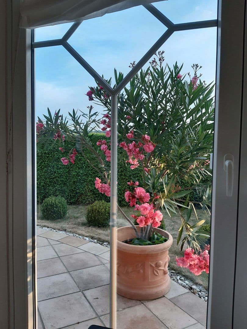 Prodej domu 220 m², pozemek 1.300 m², Prof. Baumgartner 12, Bad Griesbach i.Rottal, Bavorsko Prodej domu 220 m², pozemek 1.300 m², Prof. Baumgartner 12, Bad Griesbach i.Rottal, Bavorsko