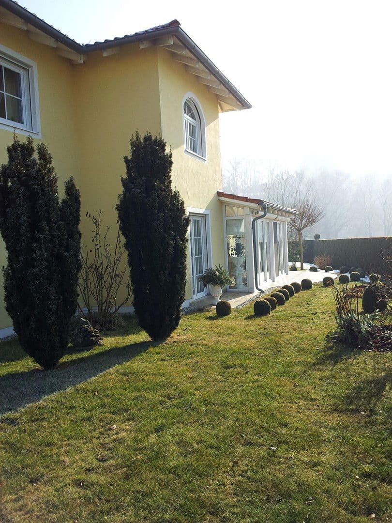 Prodej domu 220 m², pozemek 1.300 m², Bad Griesbach i.Rottal, Bavorsko Prodej domu 220 m², pozemek 1.300 m², Bad Griesbach i.Rottal, Bavorsko