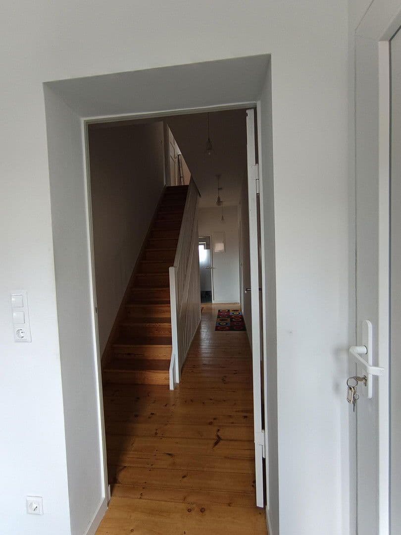 Prodej domu 190 m², pozemek 890 m², Mozartstrasse 29, Fredersdorf-Vogelsdorf, Braniborsko Prodej domu 190 m², pozemek 890 m², Mozartstrasse 29, Fredersdorf-Vogelsdorf, Braniborsko