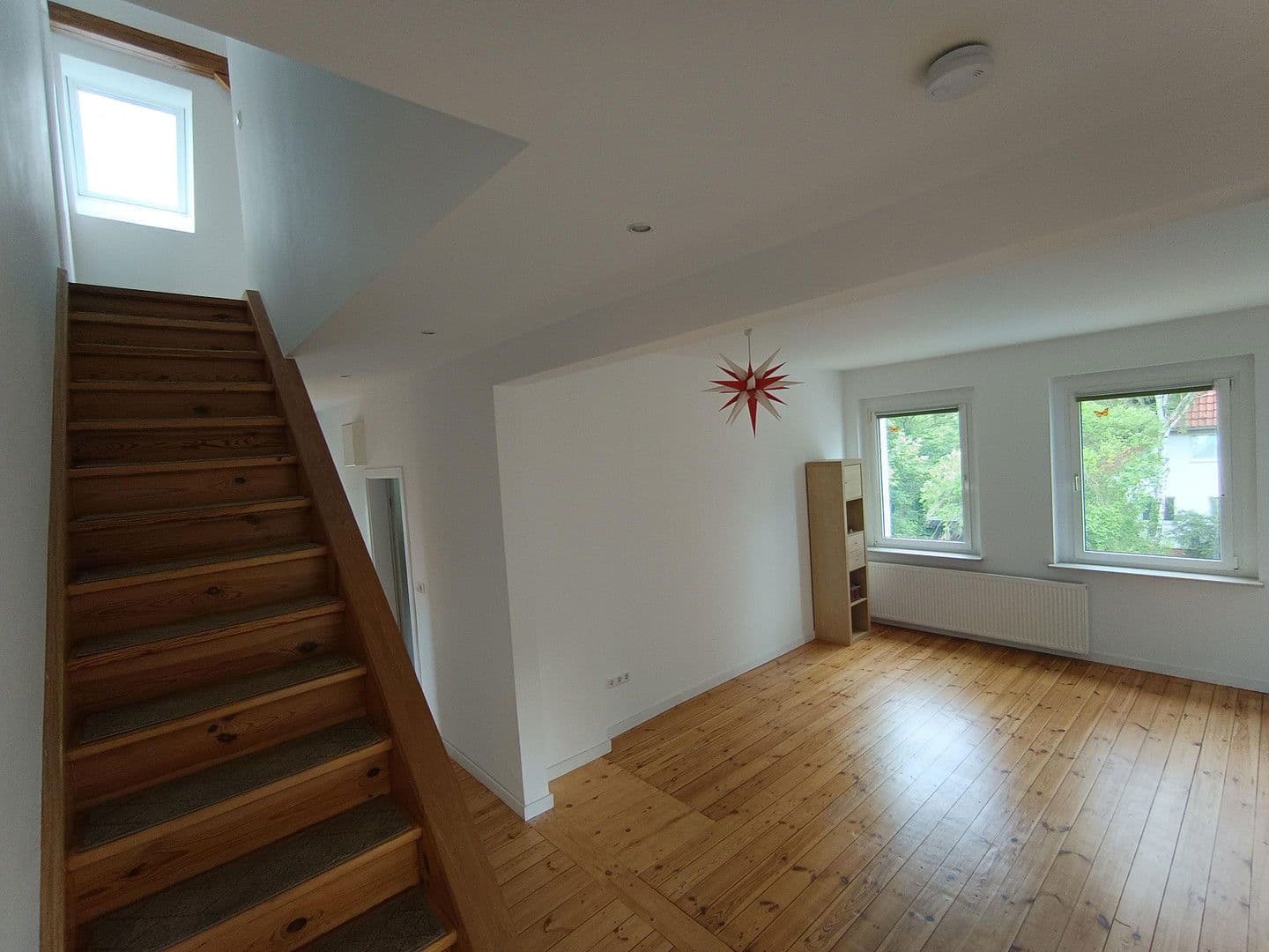 Prodej domu 190 m², pozemek 890 m², Mozartstrasse 29, Fredersdorf-Vogelsdorf, Braniborsko Prodej domu 190 m², pozemek 890 m², Mozartstrasse 29, Fredersdorf-Vogelsdorf, Braniborsko