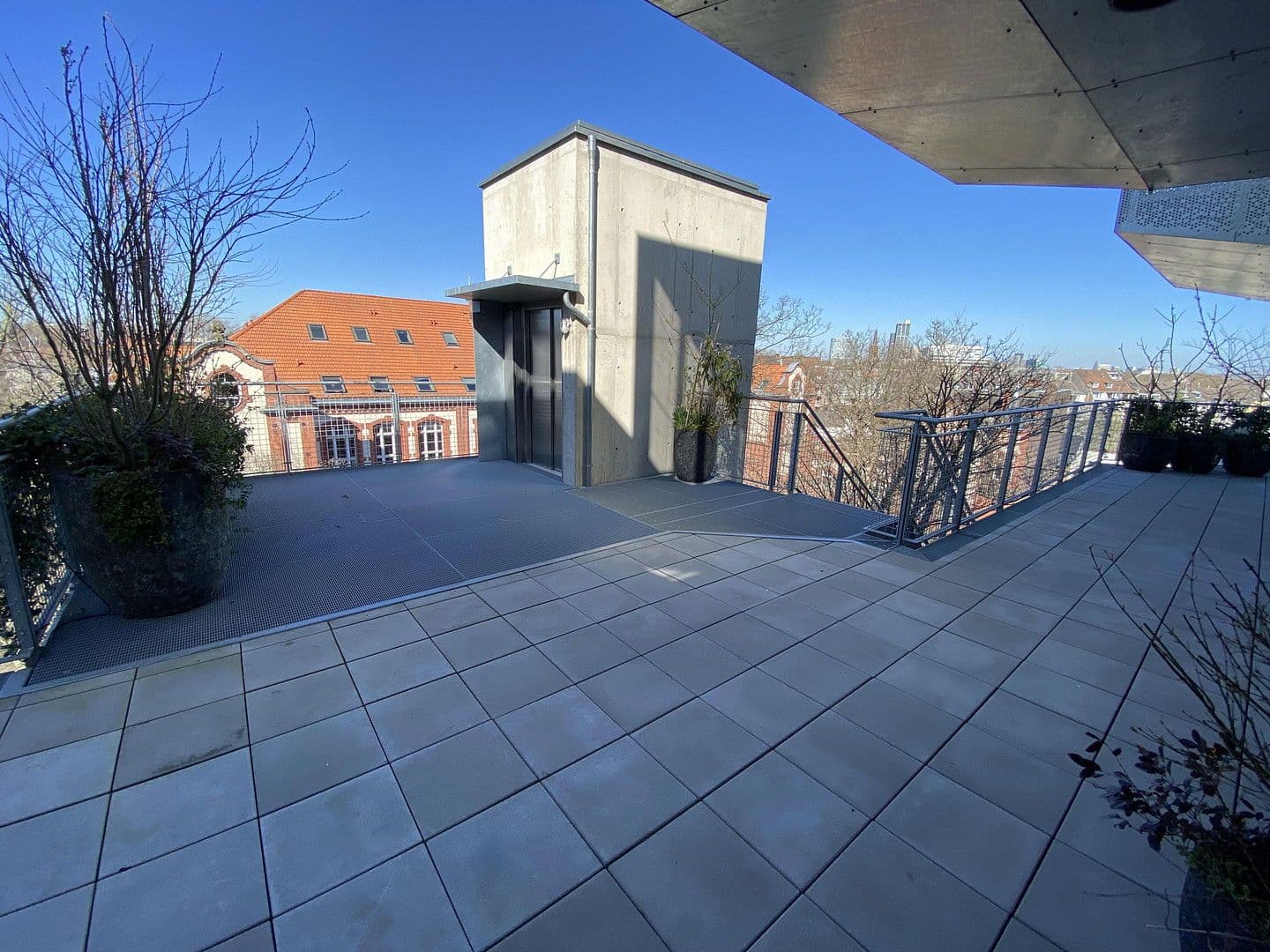 Prodej bytu 3+1 97 m², Aachenerstraße 39, Düsseldorf, Severní Porýní-Vestfálsko Prodej bytu 3+1 97 m², Aachenerstraße 39, Düsseldorf, Severní Porýní-Vestfálsko