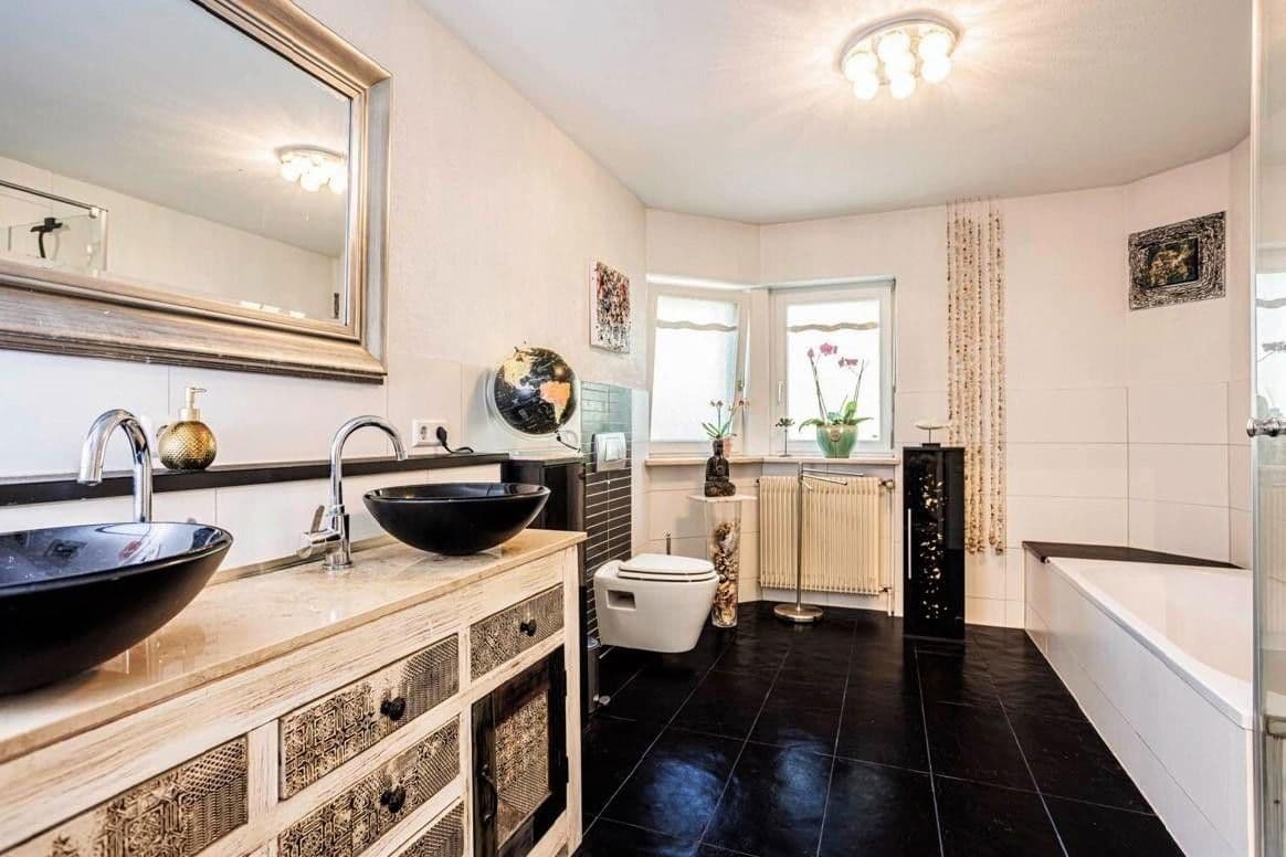 Prodej bytu 6+1 233 m², Rheinfelden (Baden), Bádensko-Württembersko Prodej bytu 6+1 233 m², Rheinfelden (Baden), Bádensko-Württembersko