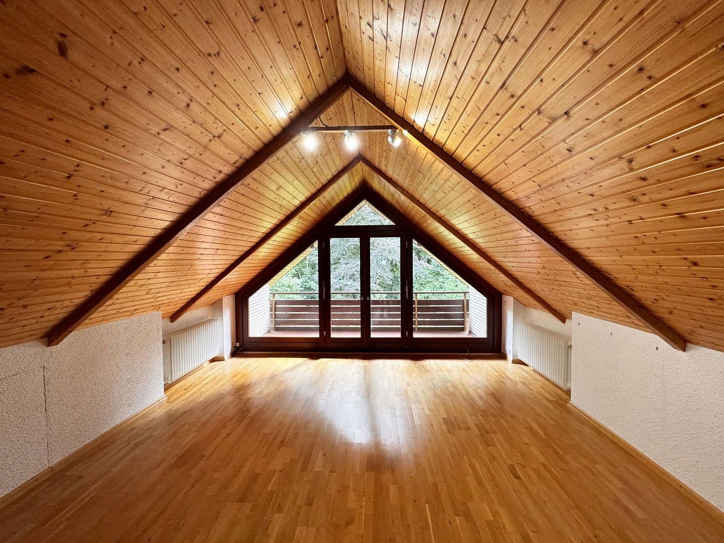 Prodej domu 182 m², pozemek 725 m², Theodor-Storm-Straße 35, Brunsbüttel, Šlesvicko-Holštýnsko Prodej domu 182 m², pozemek 725 m², Theodor-Storm-Straße 35, Brunsbüttel, Šlesvicko-Holštýnsko