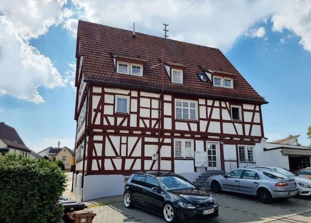Pronájem bytu 2+1 41 m², Friolzheim, Bádensko-Württembersko Pronájem bytu 2+1 41 m², Friolzheim, Bádensko-Württembersko
