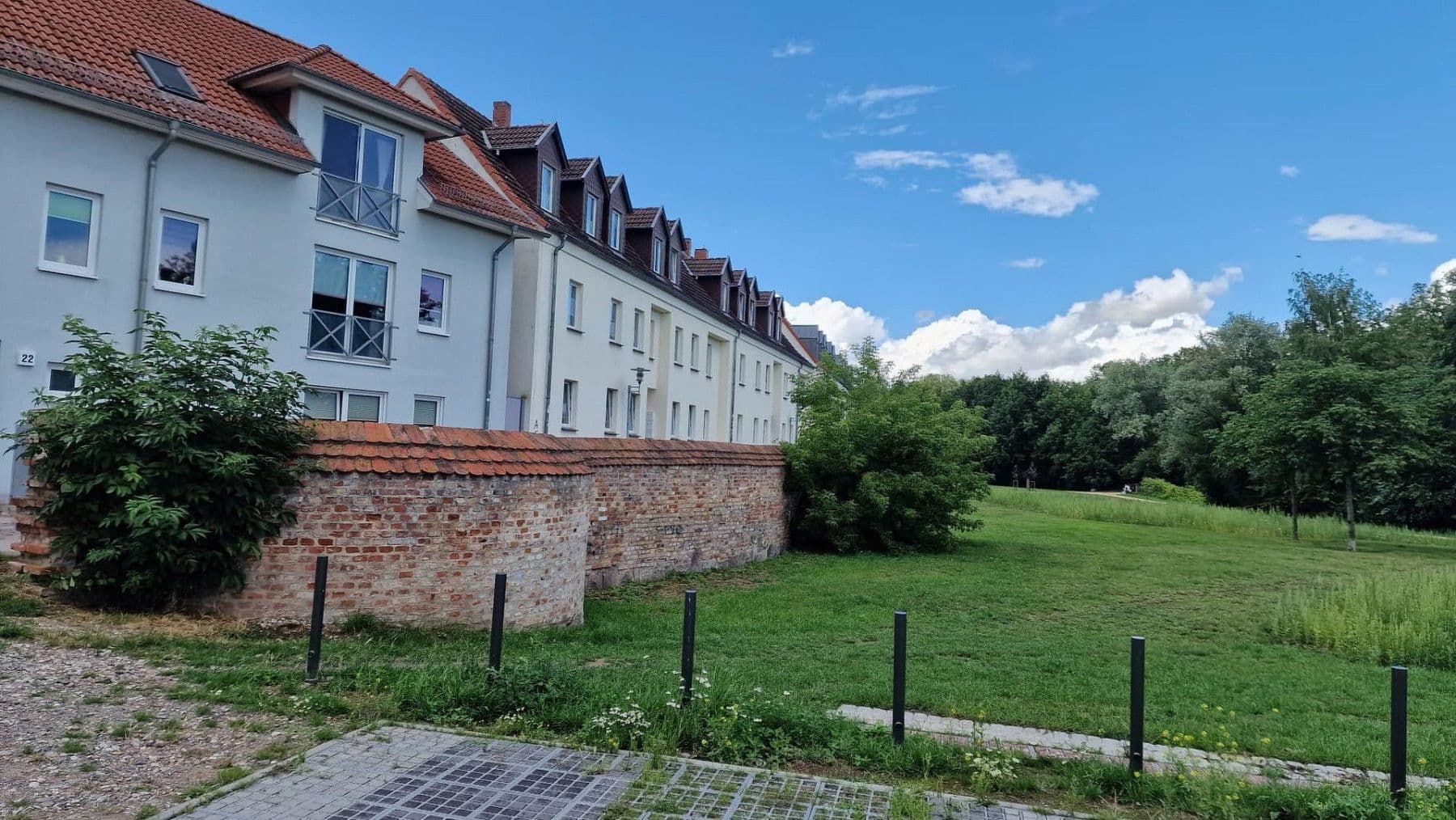 Pronájem bytu 3+1 89 m², Gleviner Mauer 22, Güstrow, Mecklenburg-Vorpommern Pronájem bytu 3+1 89 m², Gleviner Mauer 22, Güstrow, Mecklenburg-Vorpommern