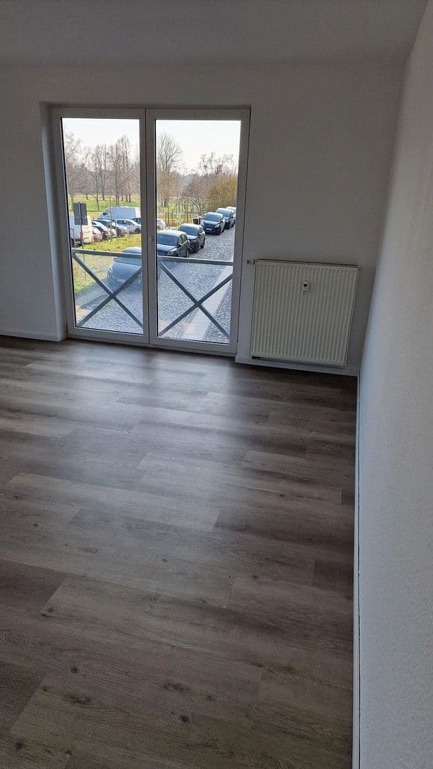 Pronájem bytu 3+1 89 m², Gleviner Mauer 22, Güstrow, Mecklenburg-Vorpommern Pronájem bytu 3+1 89 m², Gleviner Mauer 22, Güstrow, Mecklenburg-Vorpommern