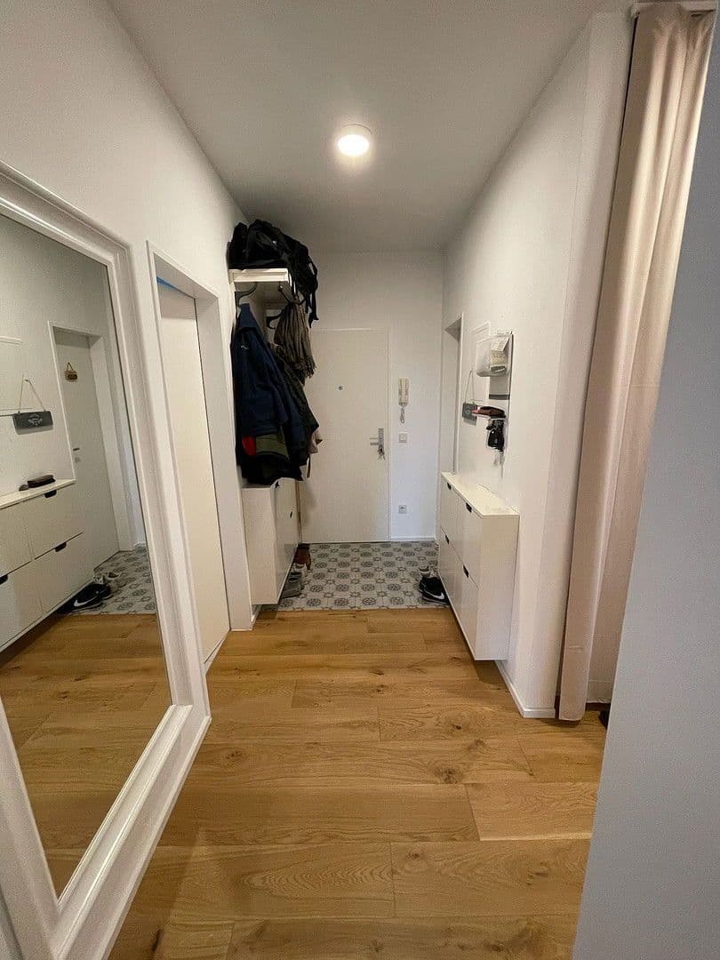 Pronájem bytu 3+1 94 m², Ubierstraße 105, Bonn, Severní Porýní-Vestfálsko Pronájem bytu 3+1 94 m², Ubierstraße 105, Bonn, Severní Porýní-Vestfálsko