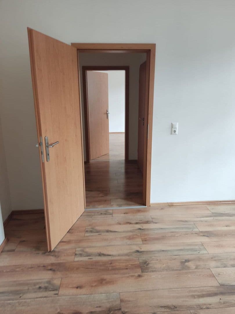 Pronájem bytu 2+1 47 m², 4 Menageriestr., Dresden, Sasko Pronájem bytu 2+1 47 m², 4 Menageriestr., Dresden, Sasko