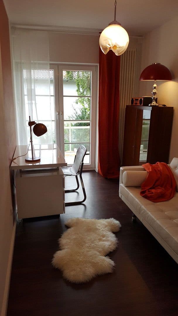 Pronájem bytu 4+1 115 m², Gilching, Bavorsko Pronájem bytu 4+1 115 m², Gilching, Bavorsko