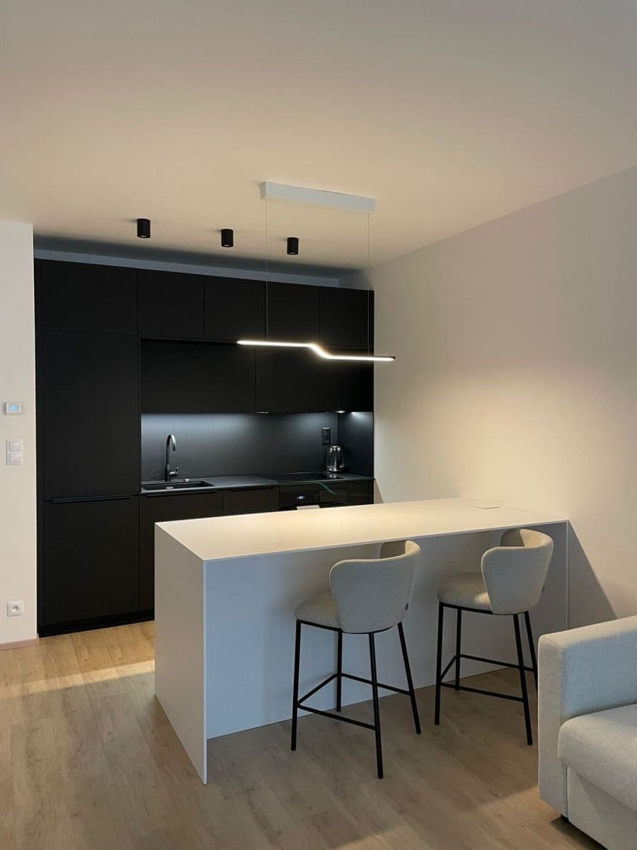 Pronájem bytu 2+kk 57 m², Poděbradská, Praha, Praha Pronájem bytu 2+kk 57 m², Poděbradská, Praha, Praha