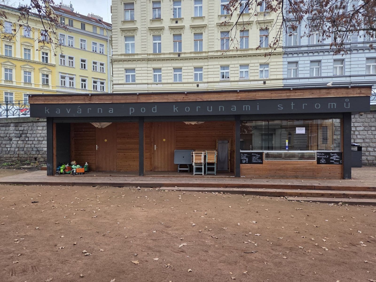 Pronájem nebytového prostoru 124 m², Kostnické náměstí, Praha, Praha Pronájem nebytového prostoru 124 m², Kostnické náměstí, Praha, Praha