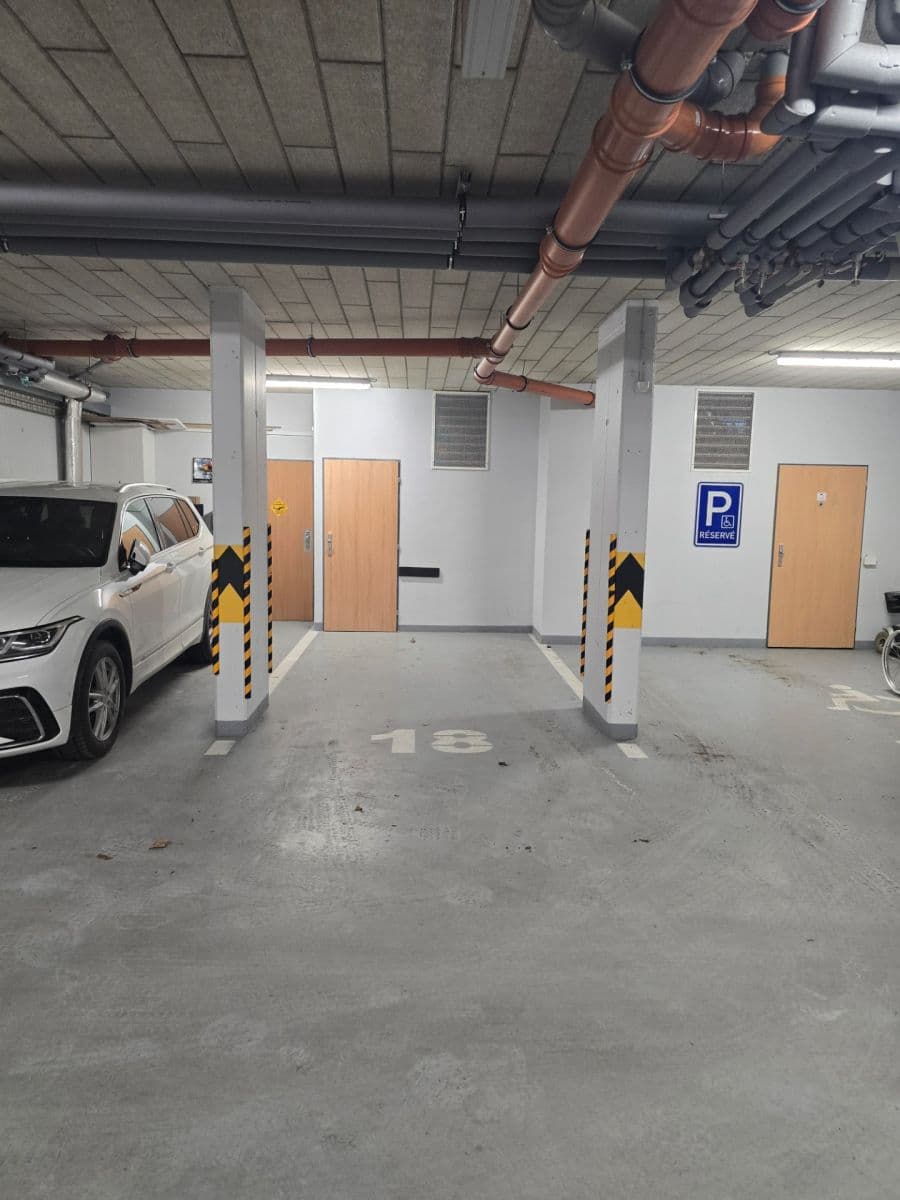 Pronájem bytu 2+kk 64 m², Lanžhotská, Praha, Praha Pronájem bytu 2+kk 64 m², Lanžhotská, Praha, Praha