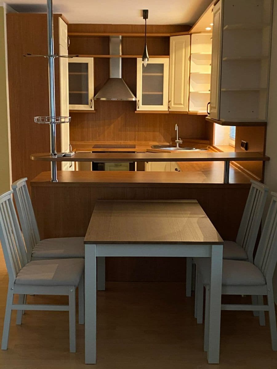 Pronájem bytu 2+kk 59 m², Mattioliho, Praha, Praha Pronájem bytu 2+kk 59 m², Mattioliho, Praha, Praha