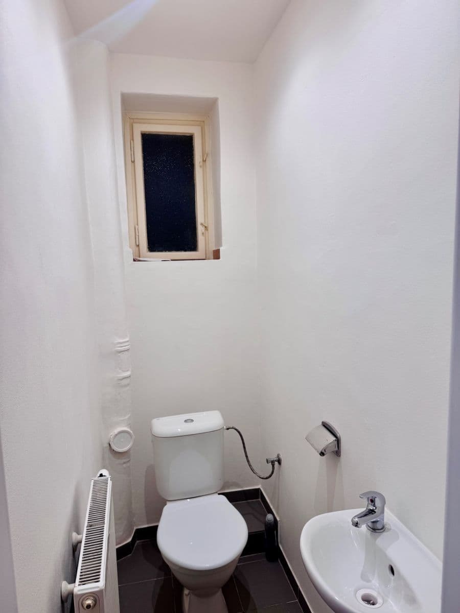 Pronájem bytu 2+kk 55 m², Na Jezerce, Praha, Praha Pronájem bytu 2+kk 55 m², Na Jezerce, Praha, Praha
