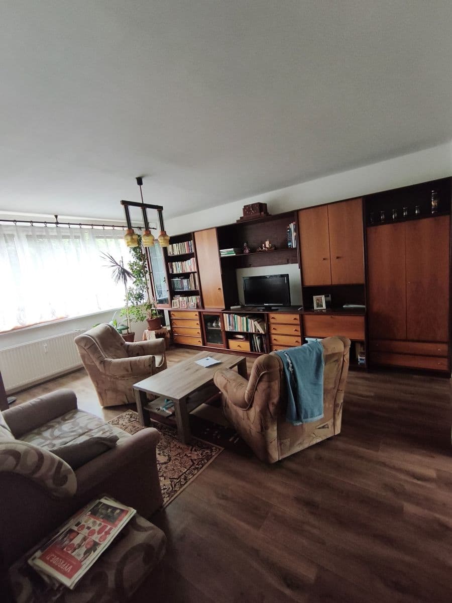 Prodej bytu 3+1 69 m², Emanuela Podgorného, Ostrava, Moravskoslezský kraj Prodej bytu 3+1 69 m², Emanuela Podgorného, Ostrava, Moravskoslezský kraj