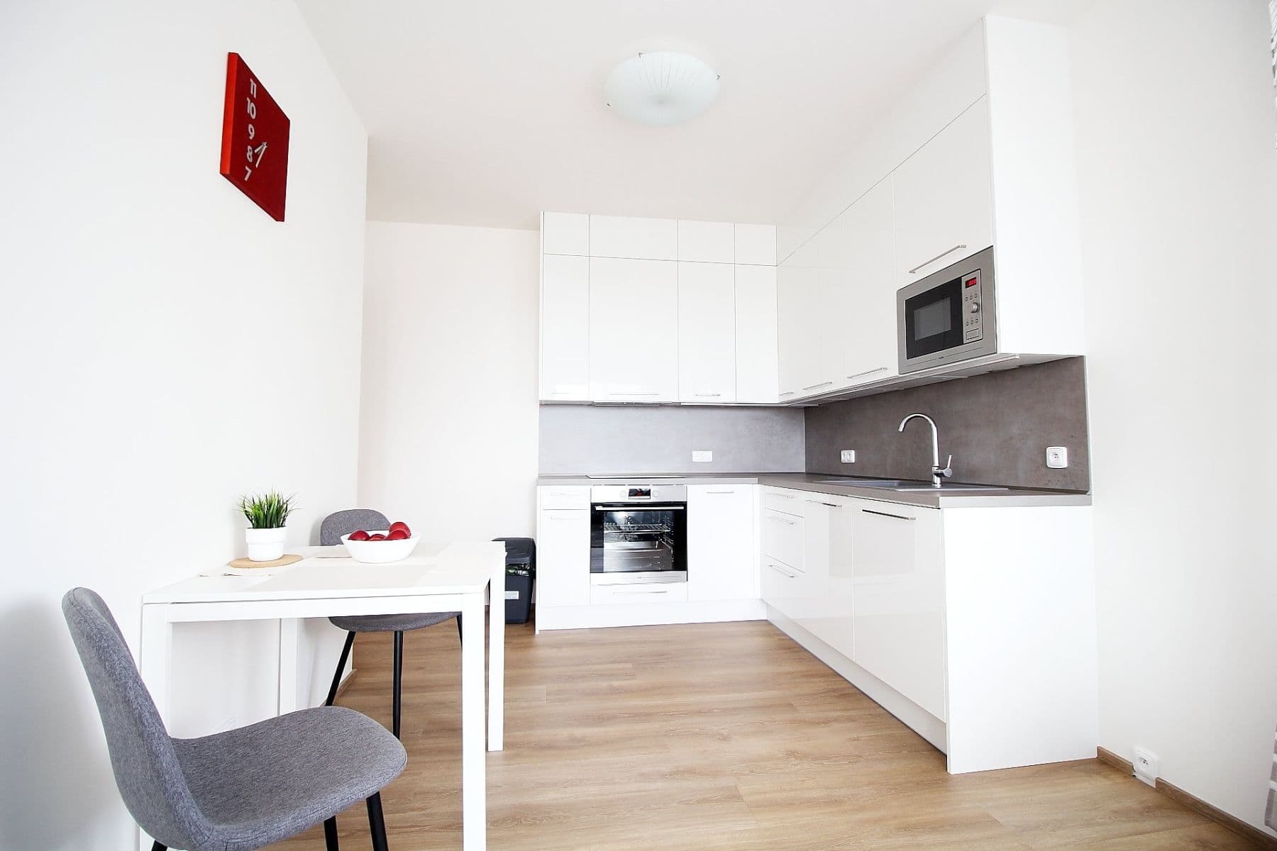 Pronájem bytu 2+kk 47 m², Thomasova, Praha, Praha Pronájem bytu 2+kk 47 m², Thomasova, Praha, Praha