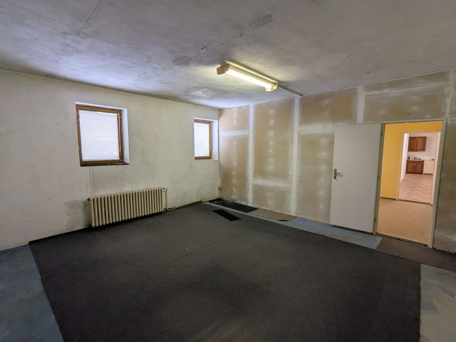 Pronájem nebytového prostoru 644 m², Lelekovice, Jihomoravský kraj Pronájem nebytového prostoru 644 m², Lelekovice, Jihomoravský kraj