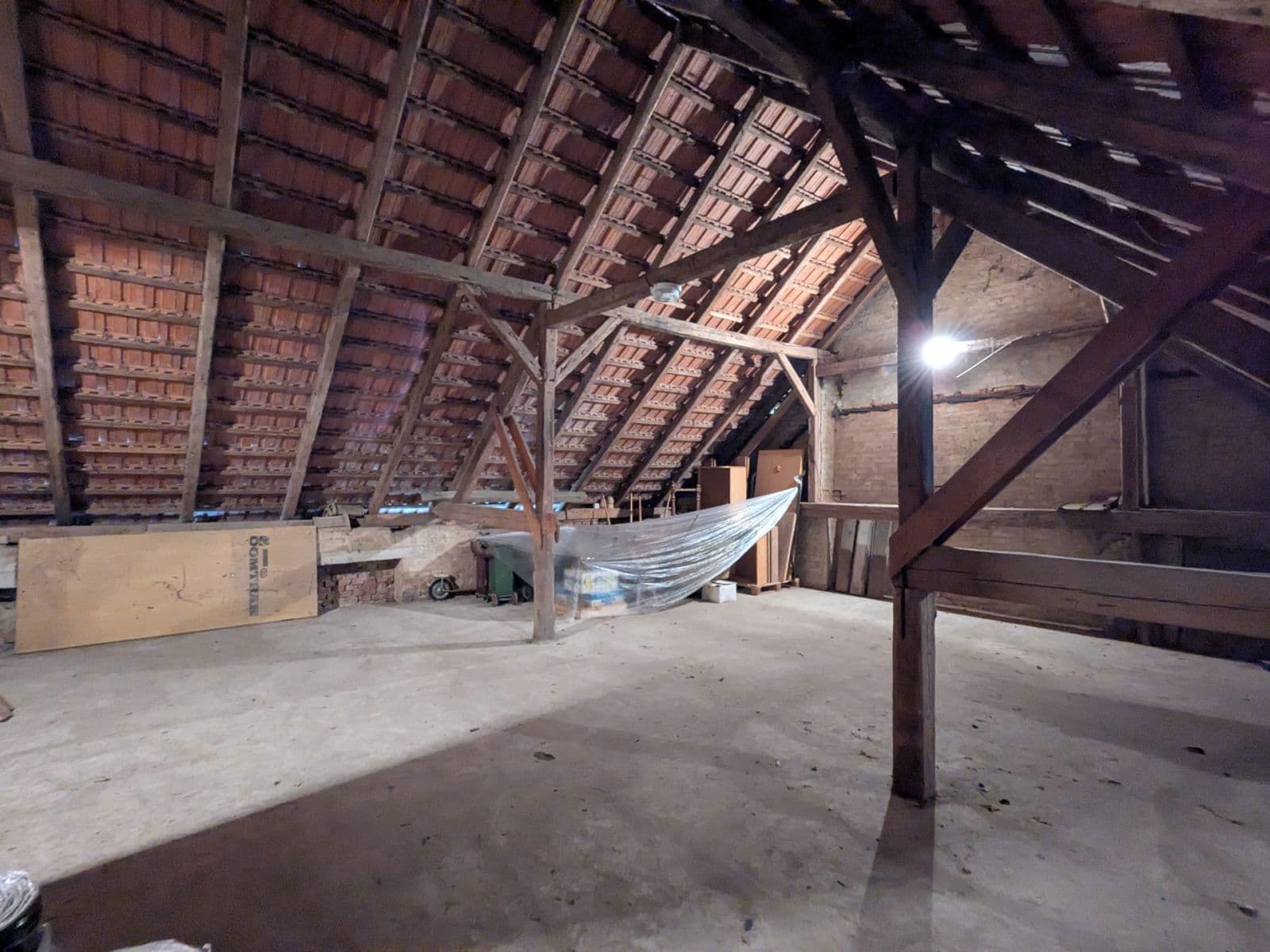 Pronájem nebytového prostoru 644 m², Lelekovice, Jihomoravský kraj Pronájem nebytového prostoru 644 m², Lelekovice, Jihomoravský kraj