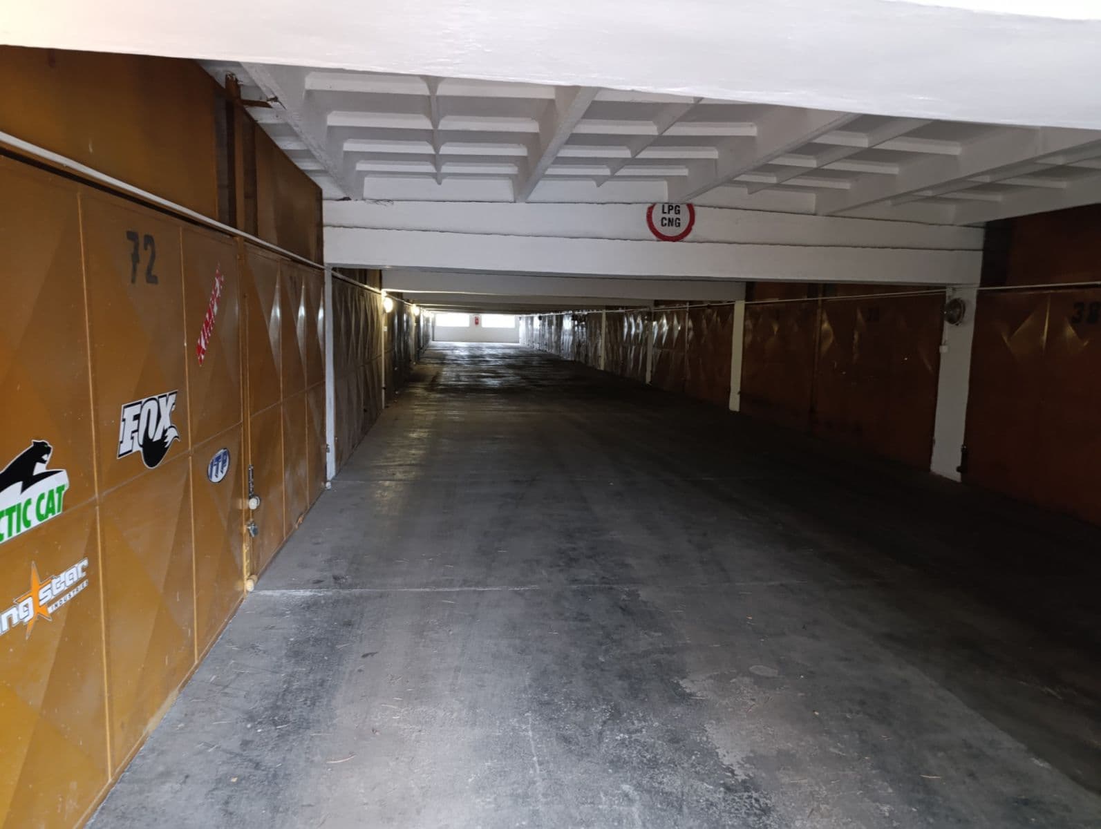 Prodej garáže 15 m², Jubilejní, Plzeň, Plzeňský kraj Prodej garáže 15 m², Jubilejní, Plzeň, Plzeňský kraj