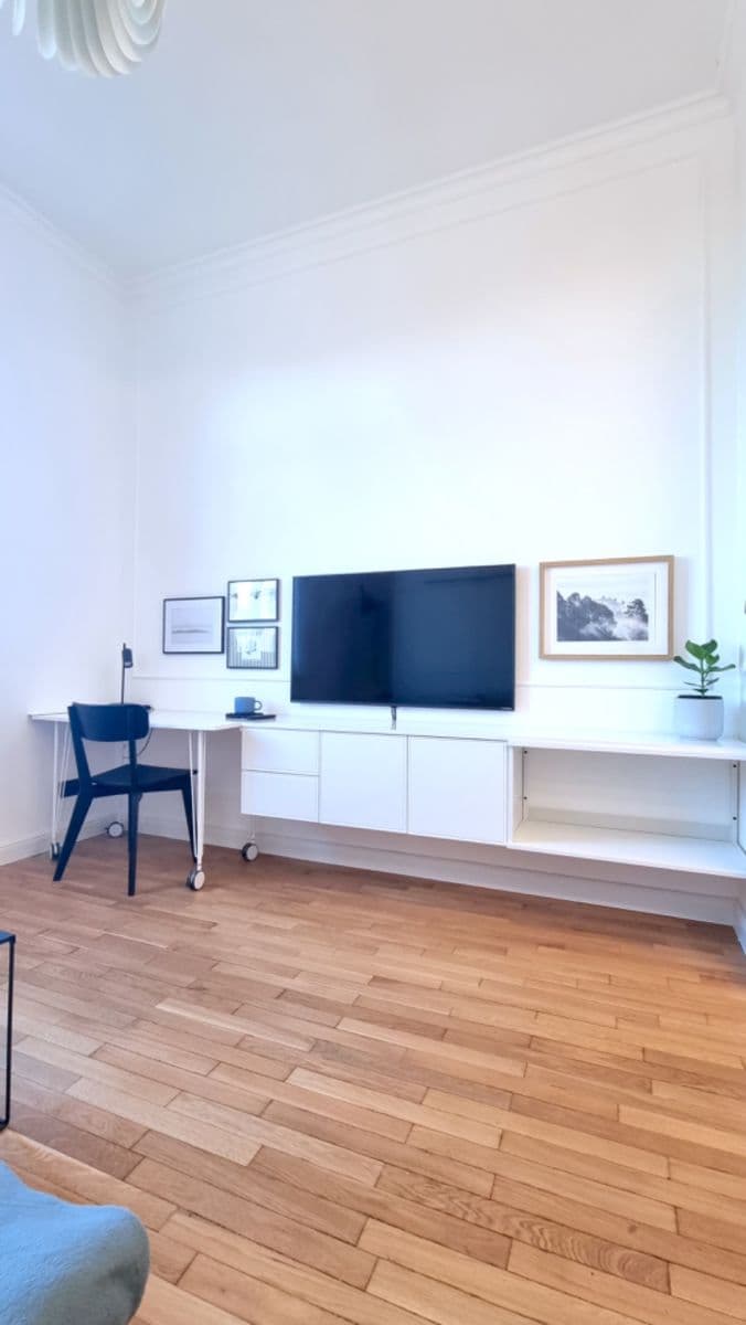 Pronájem bytu 1+kk 20 m², Bořivojova, Praha, Praha Pronájem bytu 1+kk 20 m², Bořivojova, Praha, Praha