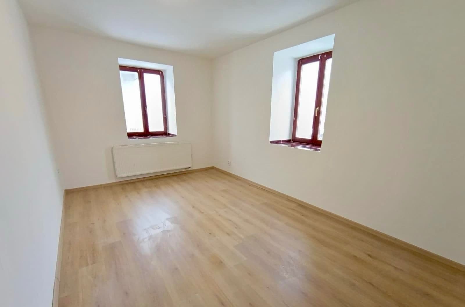 Prodej domu 166 m², pozemek 226 m², Lovčen, Ledeč nad Sázavou, Kraj Vysočina Prodej domu 166 m², pozemek 226 m², Lovčen, Ledeč nad Sázavou, Kraj Vysočina