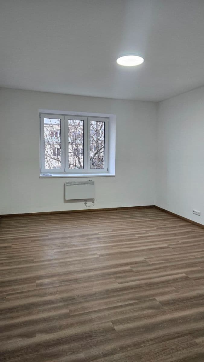 Pronájem bytu 2+kk 52 m², Ukrajinská, Praha, Praha Pronájem bytu 2+kk 52 m², Ukrajinská, Praha, Praha