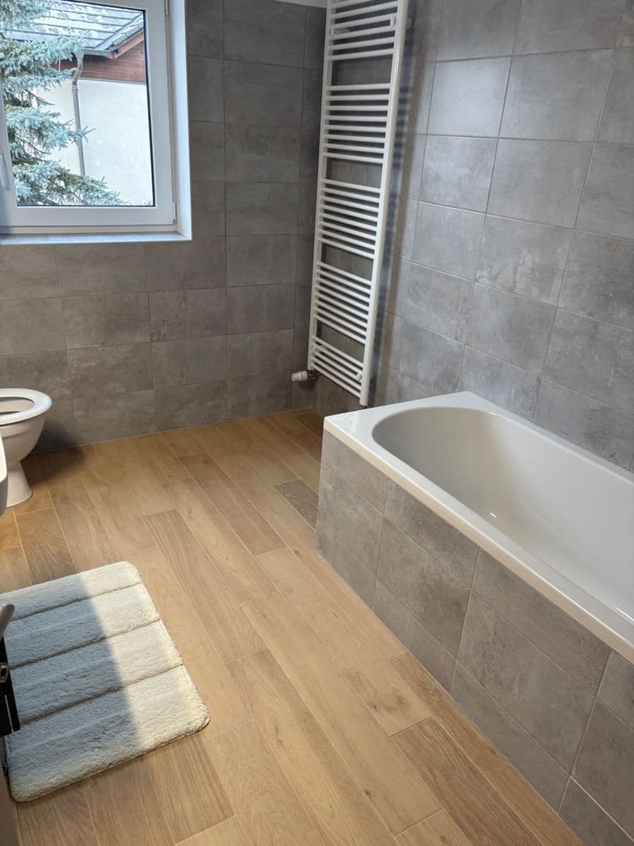 Pronájem domu 150 m², pozemek 750 m², Čtyřkoly, Středočeský kraj Pronájem domu 150 m², pozemek 750 m², Čtyřkoly, Středočeský kraj