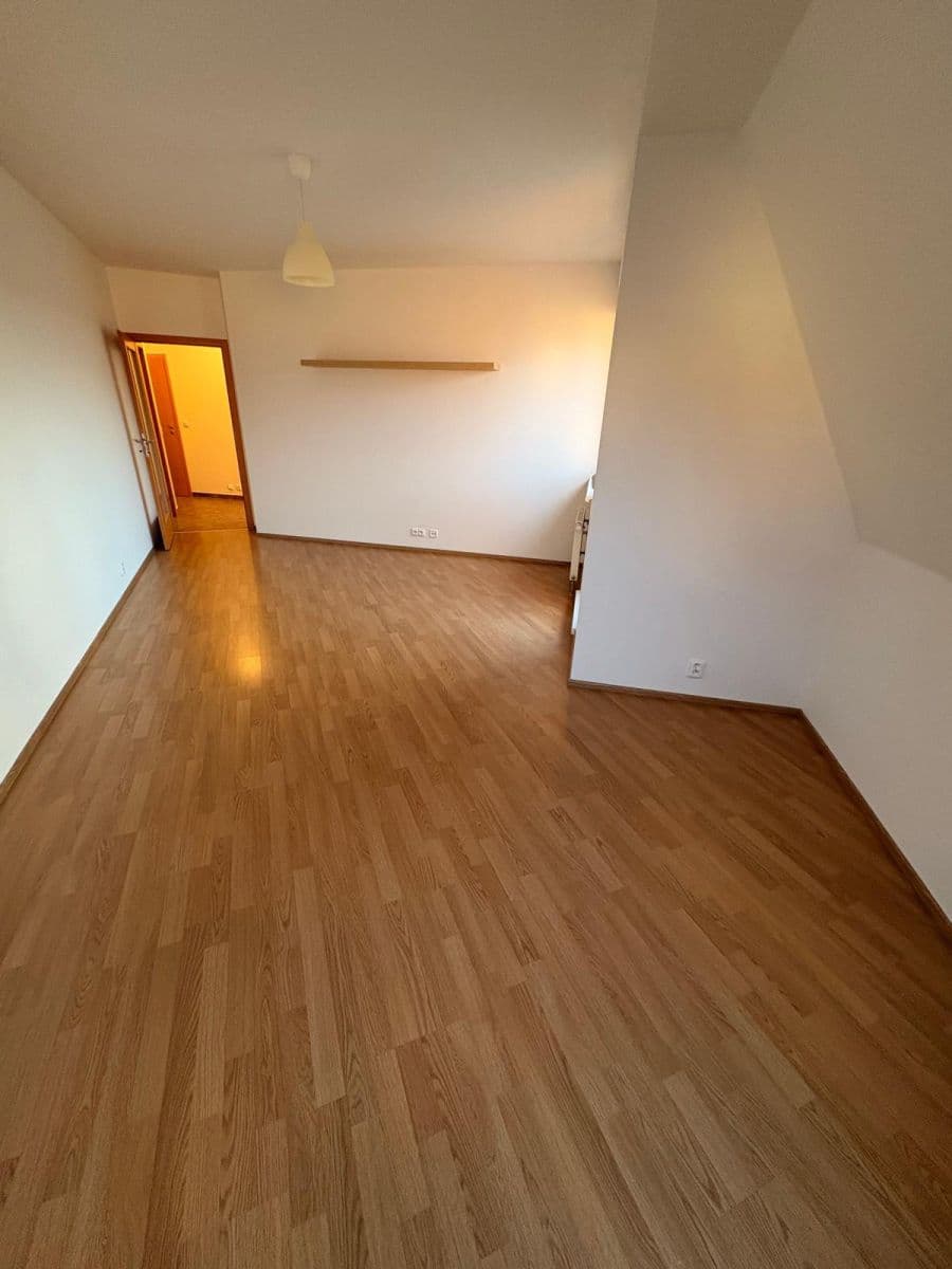 Pronájem bytu 2+kk 62 m², Komořanská, Praha, Praha Pronájem bytu 2+kk 62 m², Komořanská, Praha, Praha