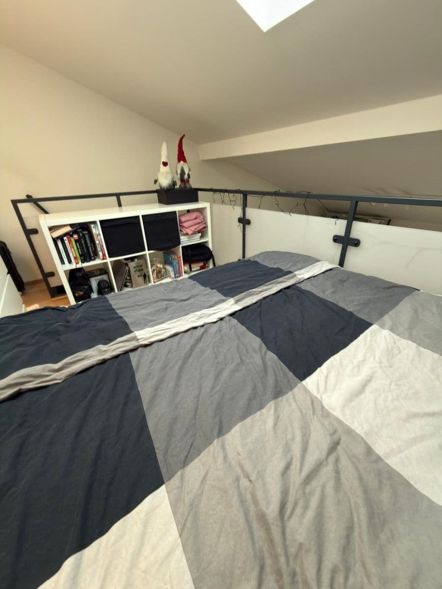 Prodej bytu 1+kk 40 m², Jaroslava Foglara, Praha, Praha Prodej bytu 1+kk 40 m², Jaroslava Foglara, Praha, Praha