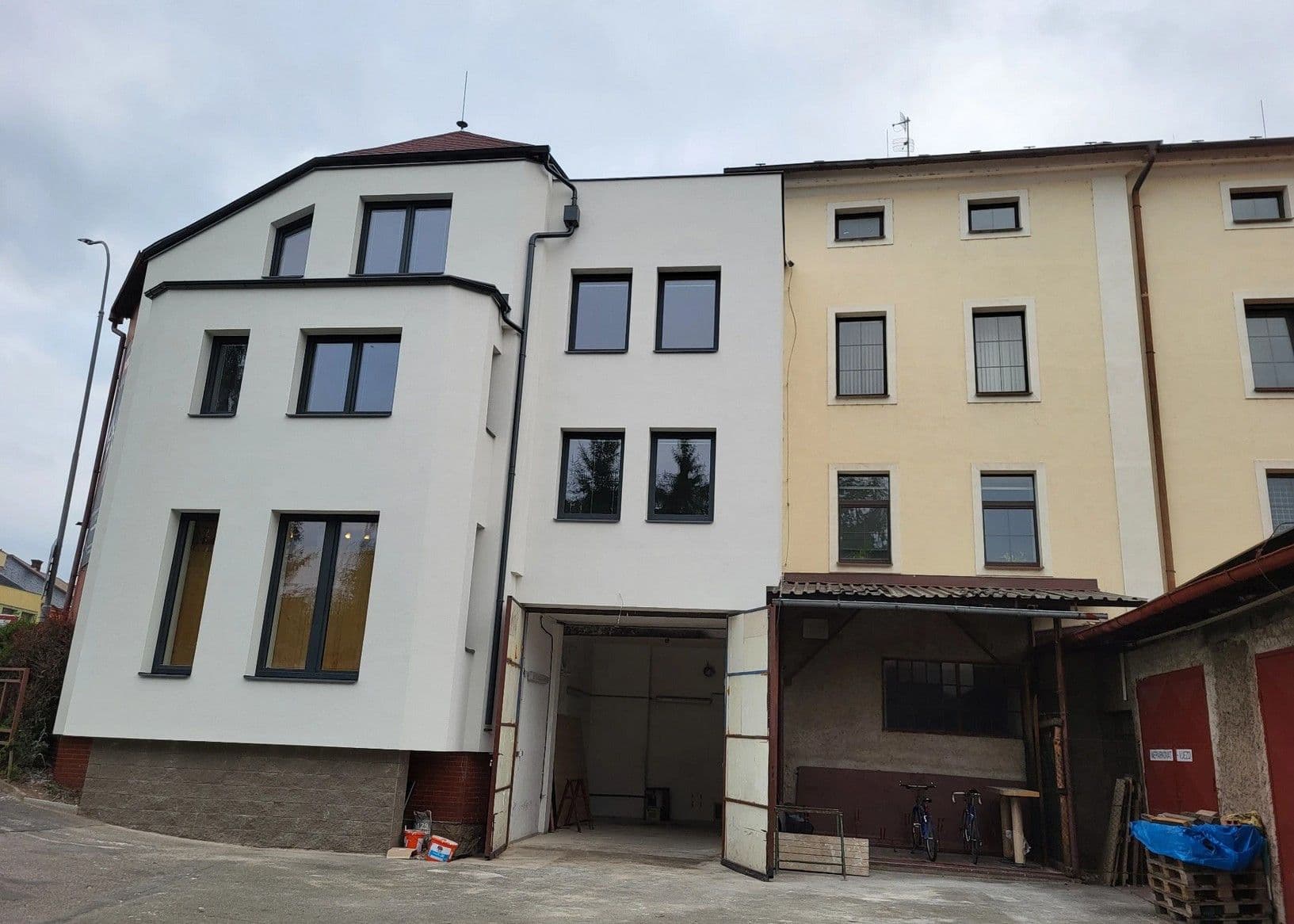 Pronájem nebytového prostoru 235 m², Husova, Choceň, Pardubický kraj Pronájem nebytového prostoru 235 m², Husova, Choceň, Pardubický kraj