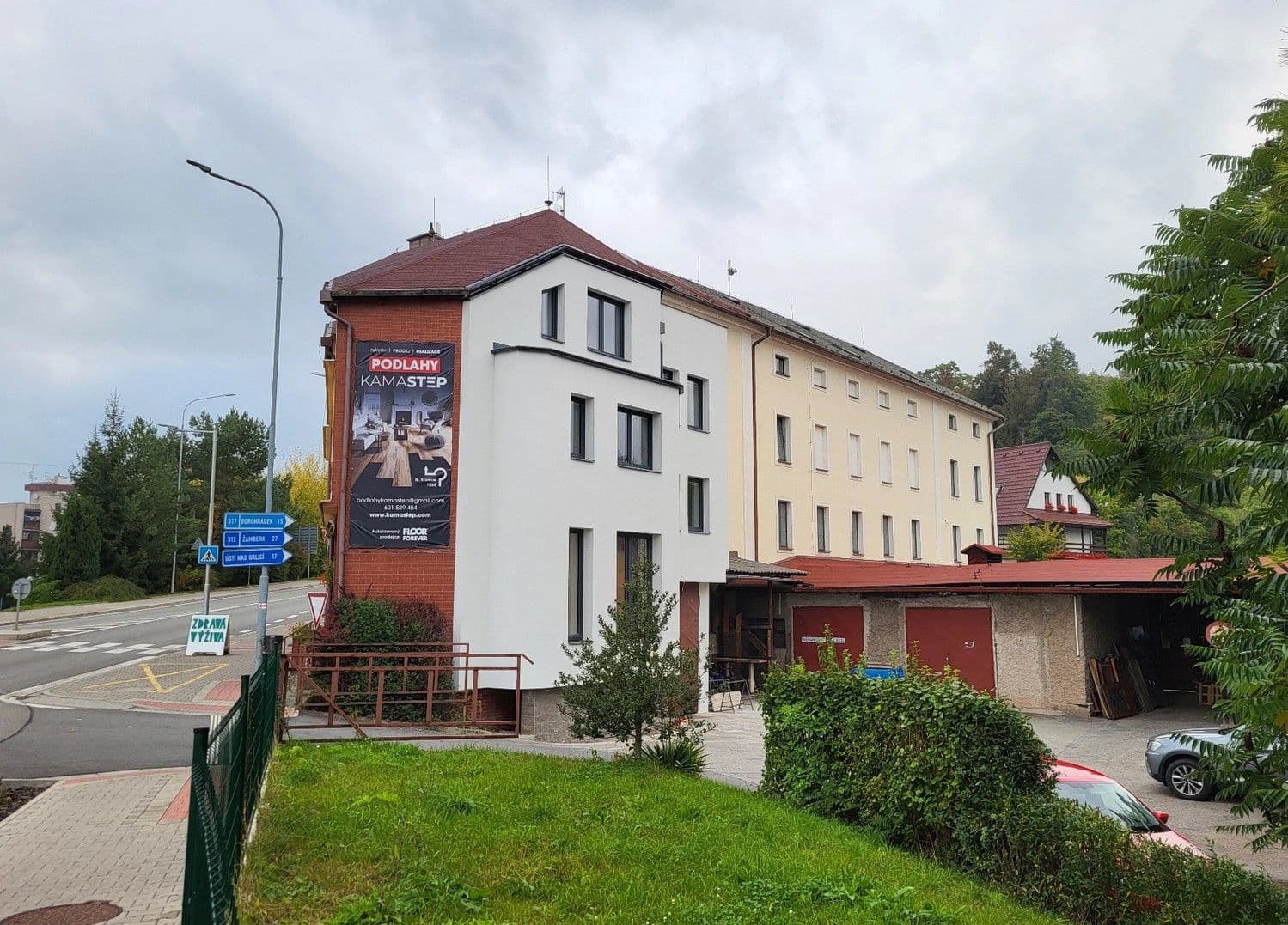 Pronájem nebytového prostoru 235 m², Husova, Choceň, Pardubický kraj Pronájem nebytového prostoru 235 m², Husova, Choceň, Pardubický kraj