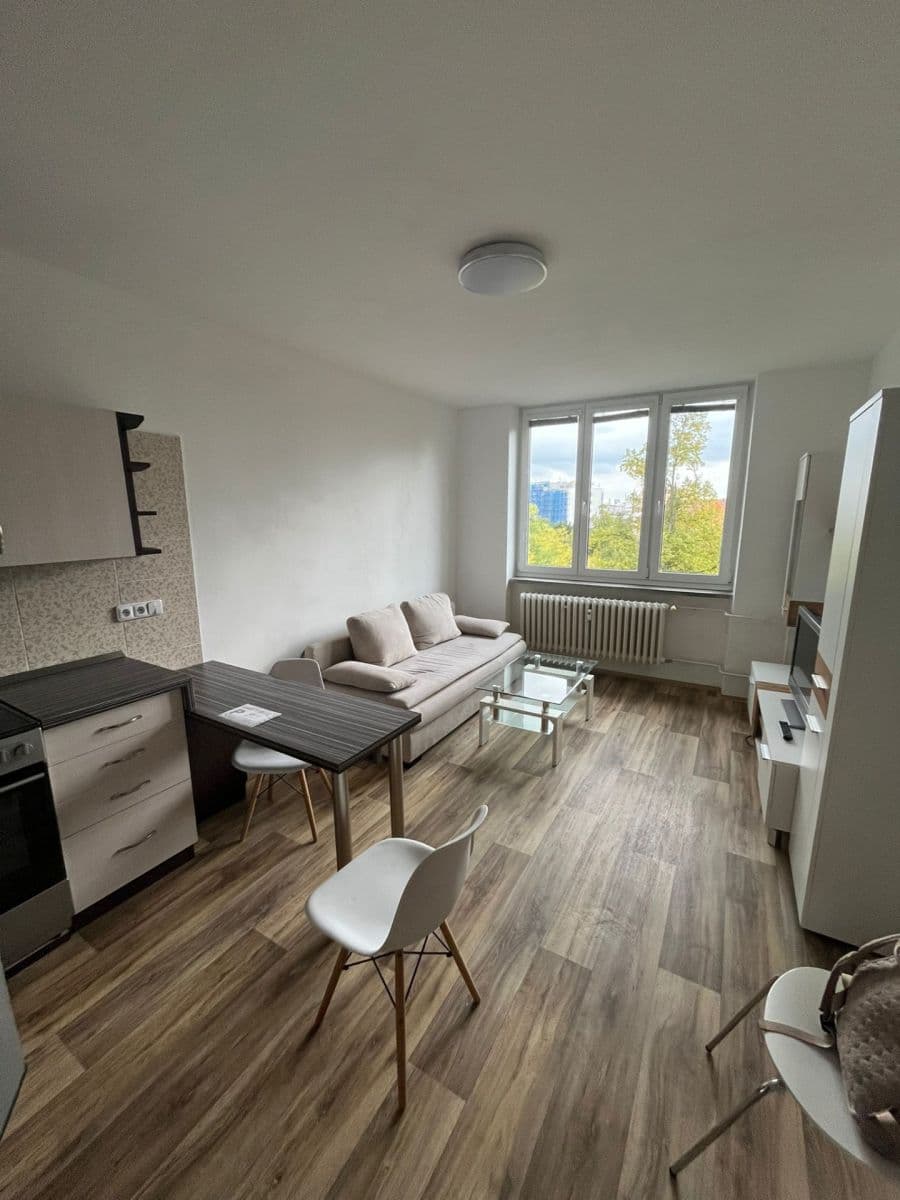 Pronájem bytu 2+kk 37 m², Nedvězská, Praha, Praha Pronájem bytu 2+kk 37 m², Nedvězská, Praha, Praha