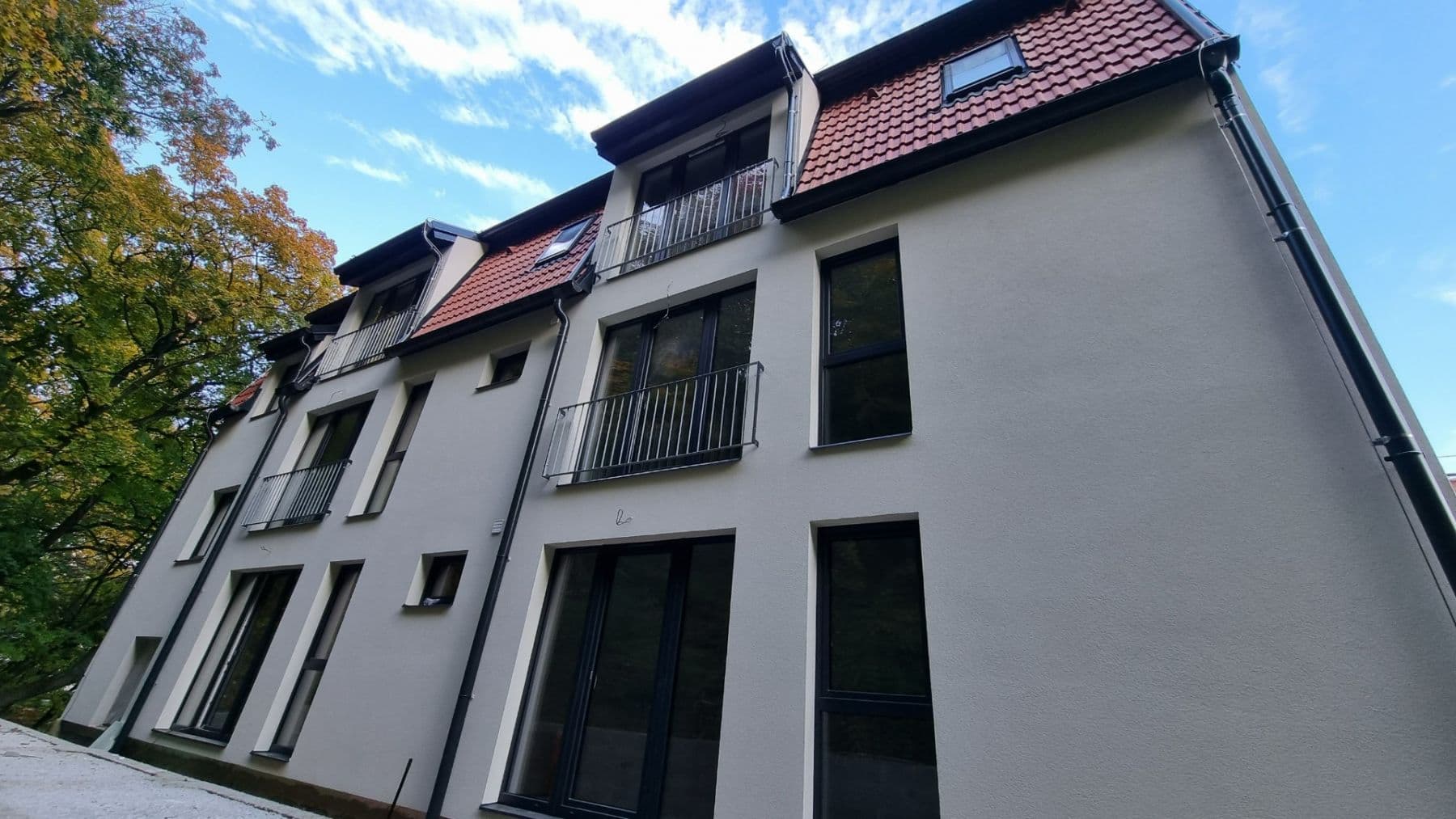 Pronájem bytu 2+kk 40 m², Pod Stárkou, Praha, Praha Pronájem bytu 2+kk 40 m², Pod Stárkou, Praha, Praha