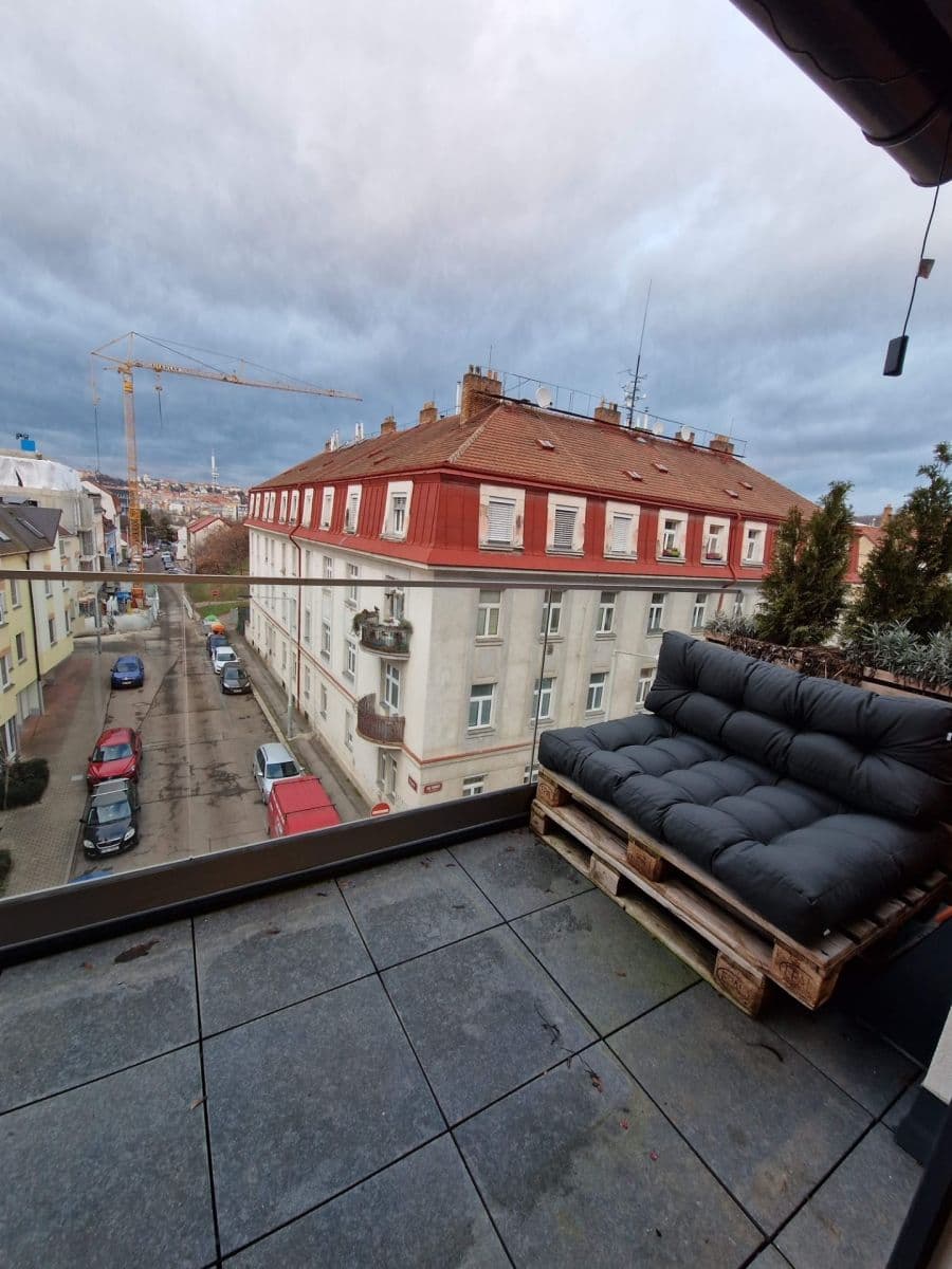 Pronájem bytu 2+kk 40 m², Pod Stárkou, Praha, Praha Pronájem bytu 2+kk 40 m², Pod Stárkou, Praha, Praha