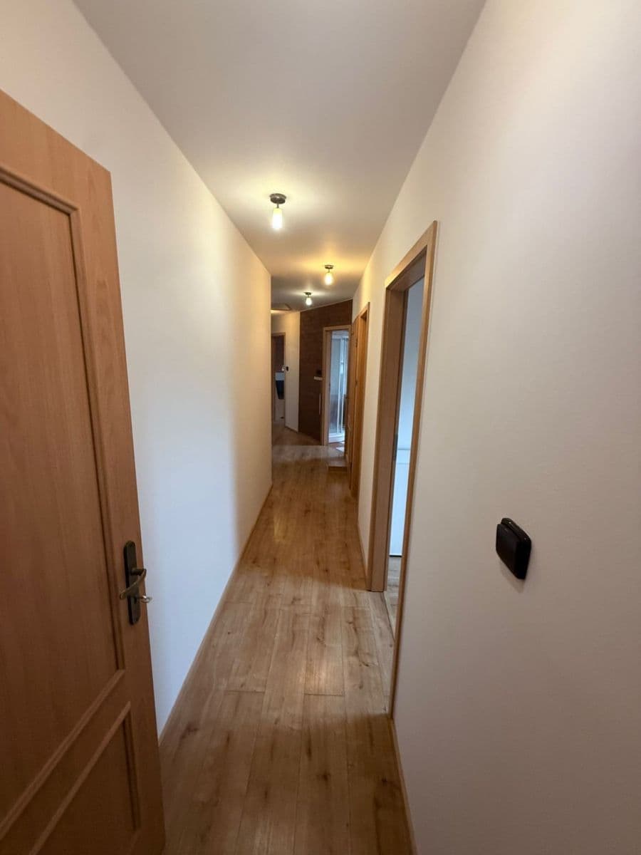Pronájem bytu 3+kk 90 m², K Radotínu, Praha, Praha Pronájem bytu 3+kk 90 m², K Radotínu, Praha, Praha