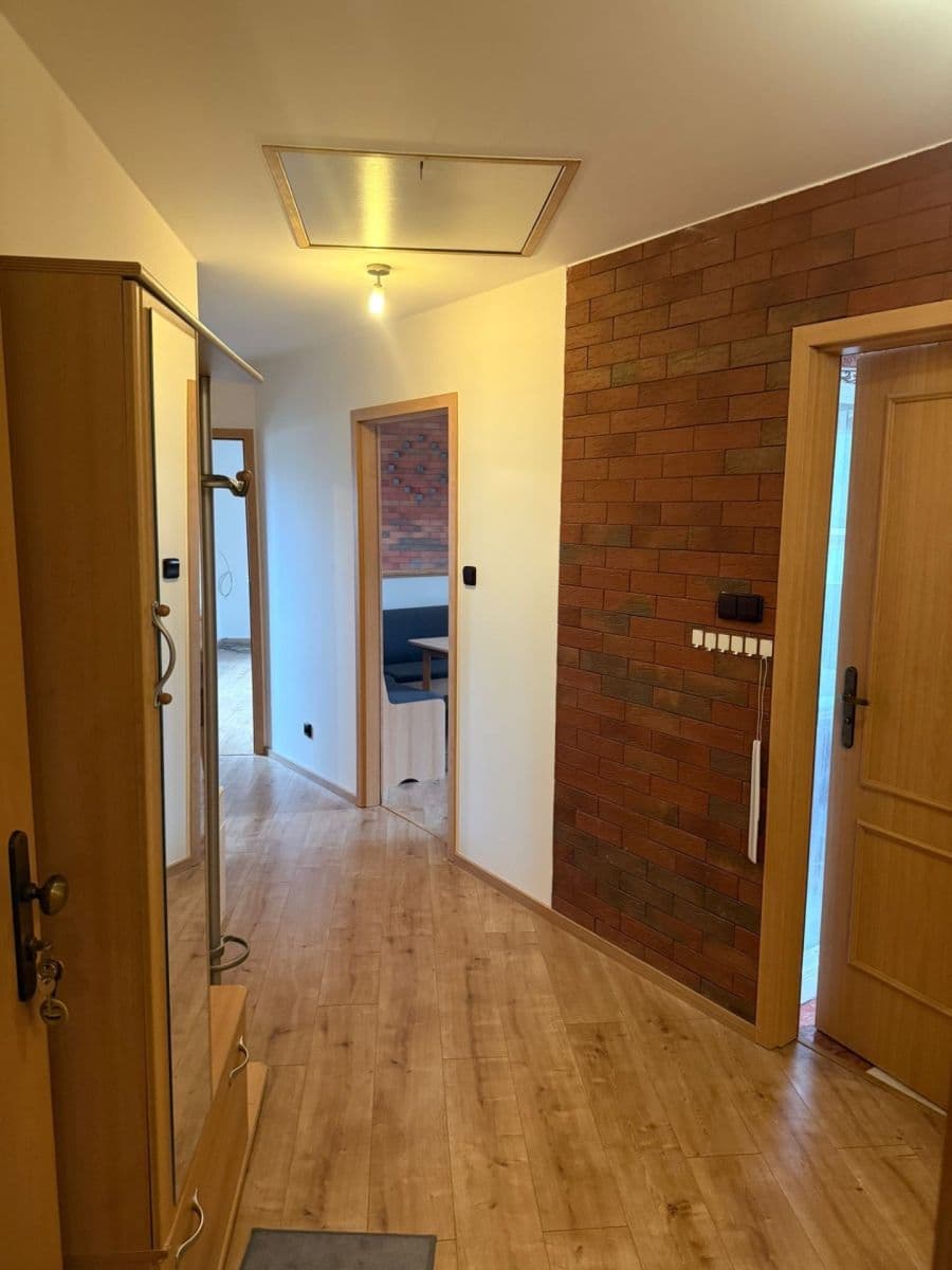 Pronájem bytu 3+kk 90 m², K Radotínu, Praha, Praha Pronájem bytu 3+kk 90 m², K Radotínu, Praha, Praha