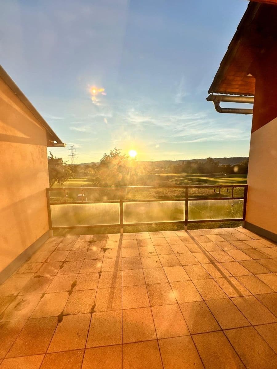 Pronájem bytu 3+kk 90 m², K Radotínu, Praha, Praha Pronájem bytu 3+kk 90 m², K Radotínu, Praha, Praha