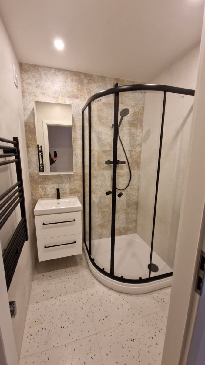 Pronájem bytu 3+1 55 m², Varnsdorfská, Praha, Praha Pronájem bytu 3+1 55 m², Varnsdorfská, Praha, Praha