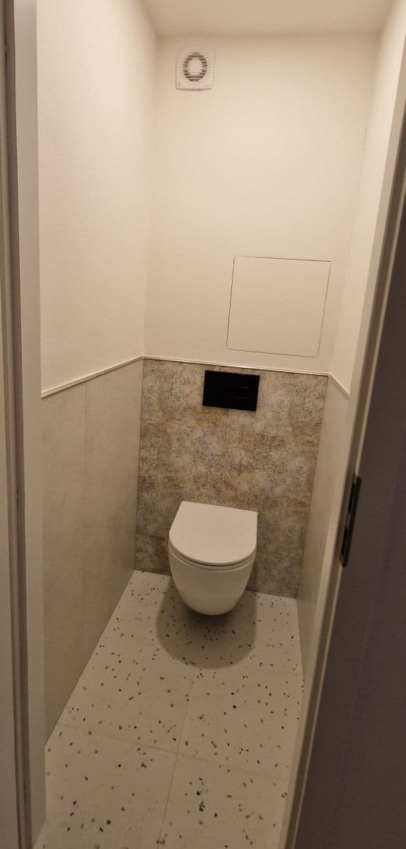 Pronájem bytu 3+1 55 m², Varnsdorfská, Praha, Praha Pronájem bytu 3+1 55 m², Varnsdorfská, Praha, Praha