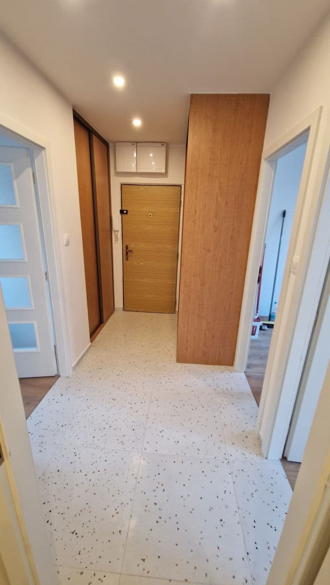 Pronájem bytu 3+1 55 m², Varnsdorfská, Praha, Praha Pronájem bytu 3+1 55 m², Varnsdorfská, Praha, Praha