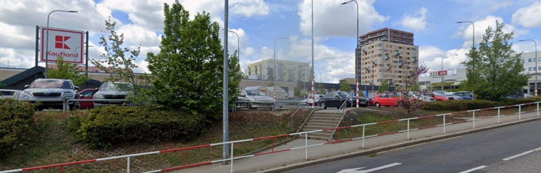 Pronájem garáže 14 m², Nárožní, Praha, Praha Pronájem garáže 14 m², Nárožní, Praha, Praha